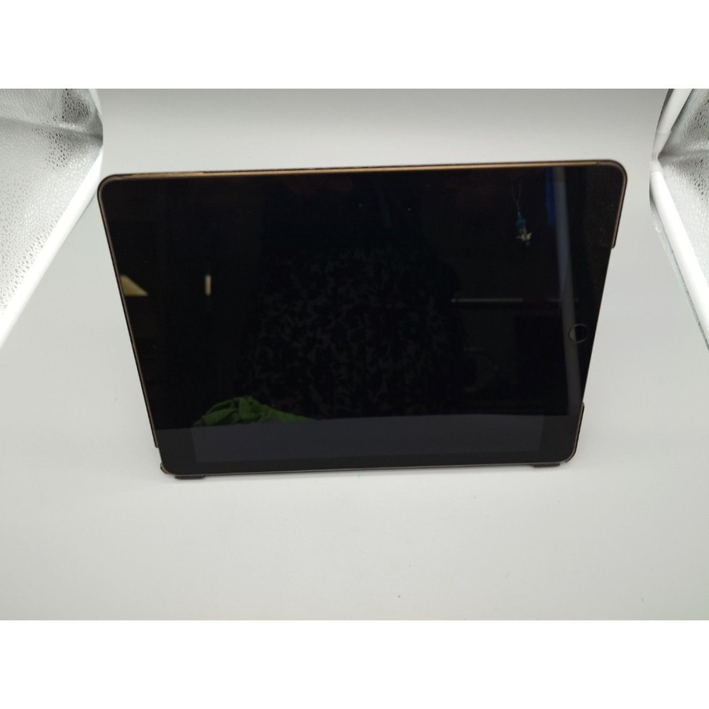 APPLE TABLET IPAD NK2K3